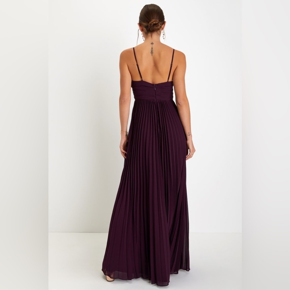 Sensational Charmer Purple Pleated Sleeveless Maxi Dress - Picture 4 of 4